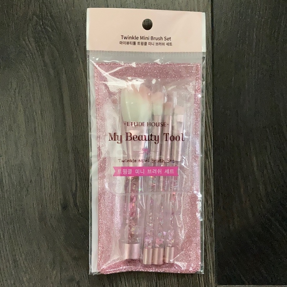 Etude house twinkle mini brush set